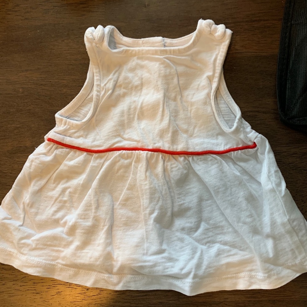 Sleeveless top